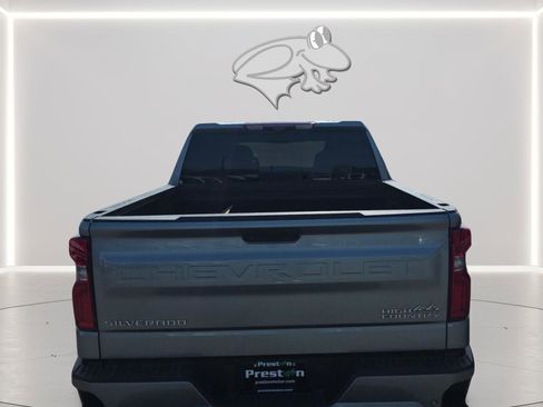 Used 2024 Chevrolet Silverado 1500 High Country w/ Technology Package image 34