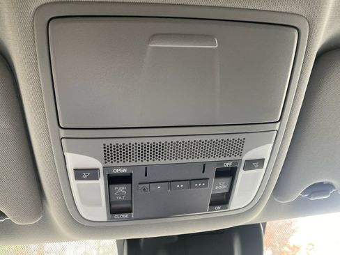 Used 2018 Acura MDX SH-AWD image 23