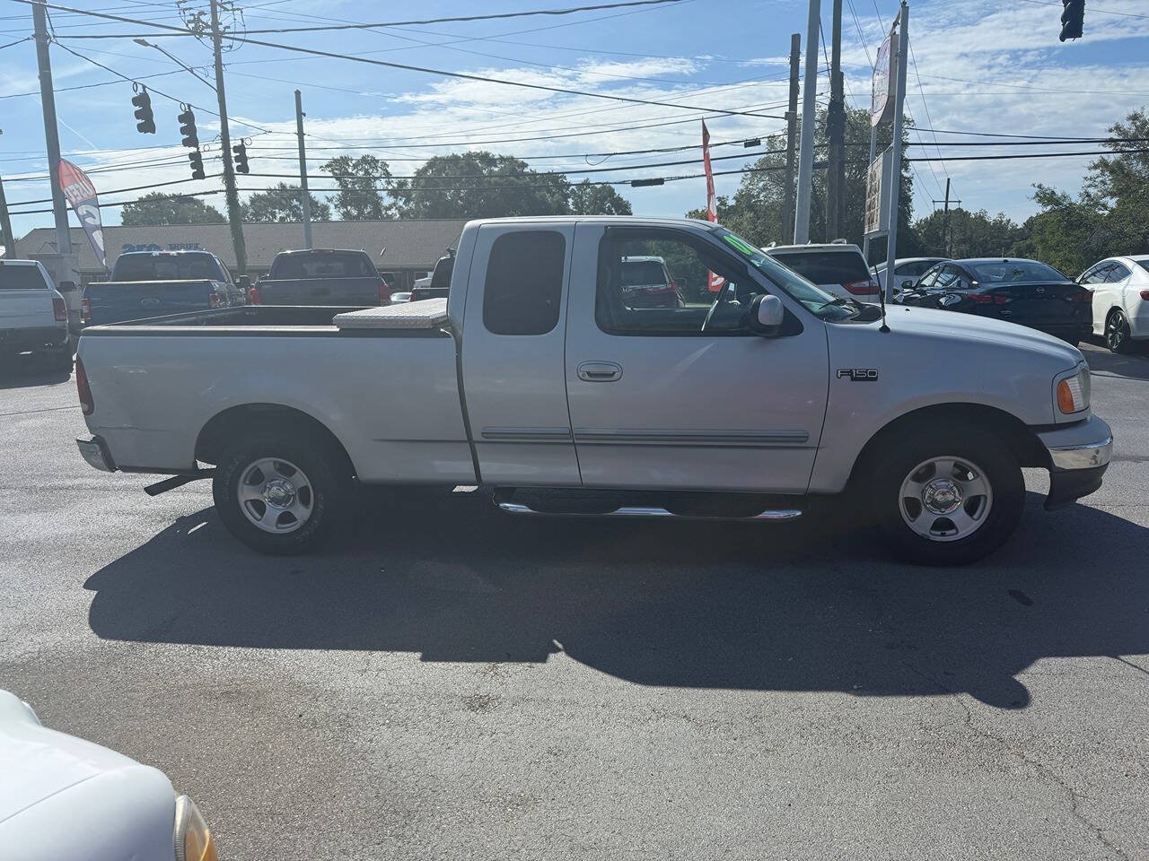 Used 2002 Ford F150 XLT RWD image 3