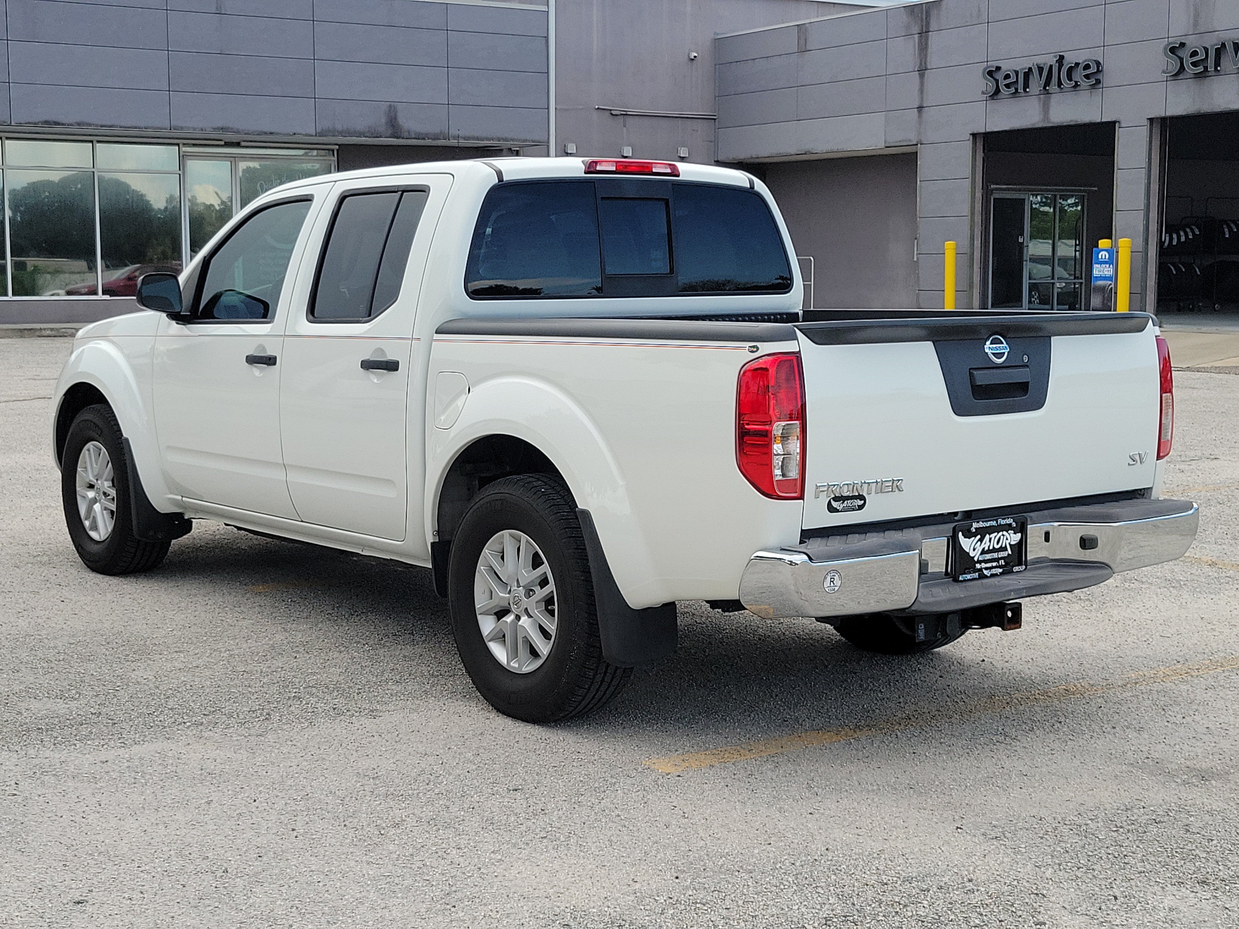 Used 2019 Nissan Frontier SV RWD image 3