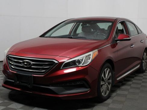 Used 2015 Hyundai Sonata Sport w/ Option Group 03 image 3