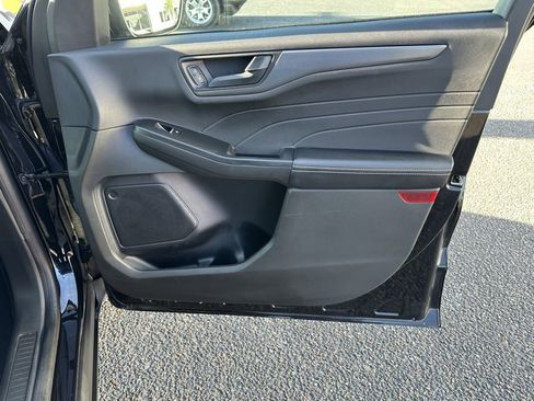 Used 2023 Ford Escape Active image 21