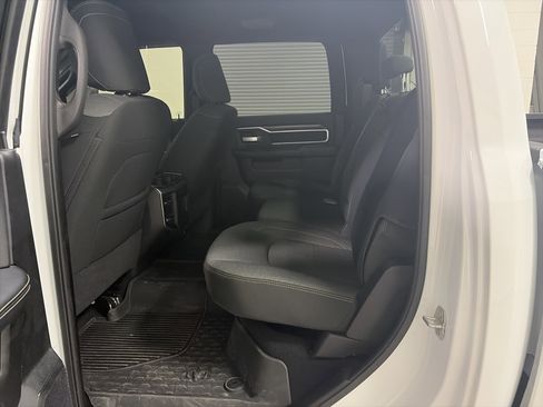 Used 2024 RAM 2500 Big Horn w/ Night Edition AWD/4WD image 25