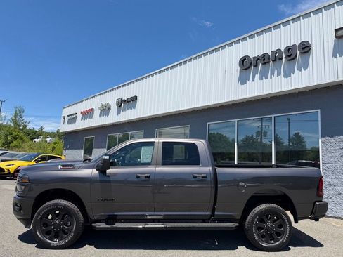 Used 2025 RAM 2500 Big Horn AWD/4WD image 2