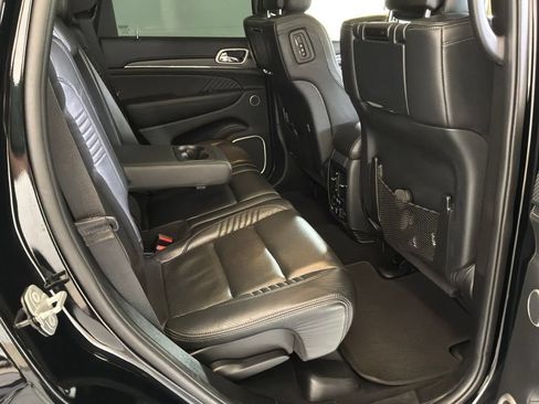 Used 2020 Jeep Grand Cherokee SRT AWD/4WD image 15
