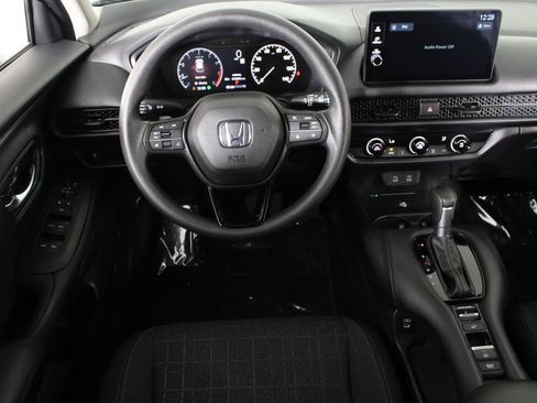 Used 2026 Honda HR-V LX image 7