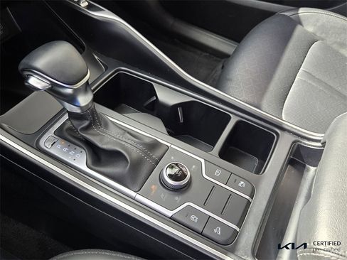 Certified 2022 Kia Sorento S image 27