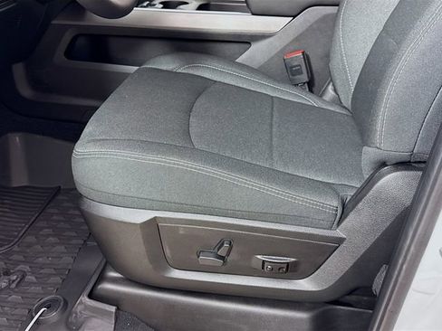 Used 2025 RAM 2500 Big Horn image 19