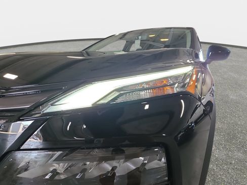 New 2026 Nissan Rogue SV w/ Cold Weather Package FWD image 29