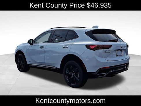 New 2026 Buick Envision Sport Touring image 4