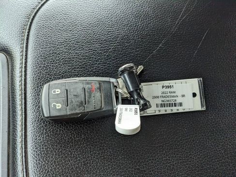 Used 2022 RAM 2500 Tradesman w/ Chrome Appearance Group image 41