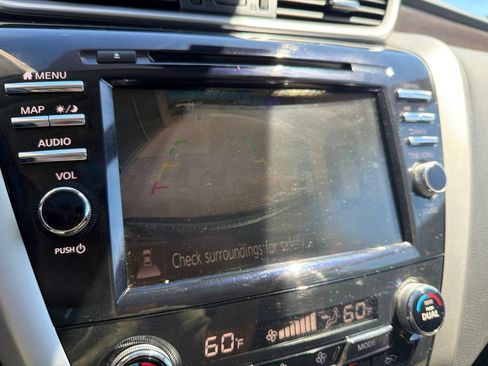 Used 2020 Nissan Murano Platinum w/ Cargo Package AWD/4WD image 14