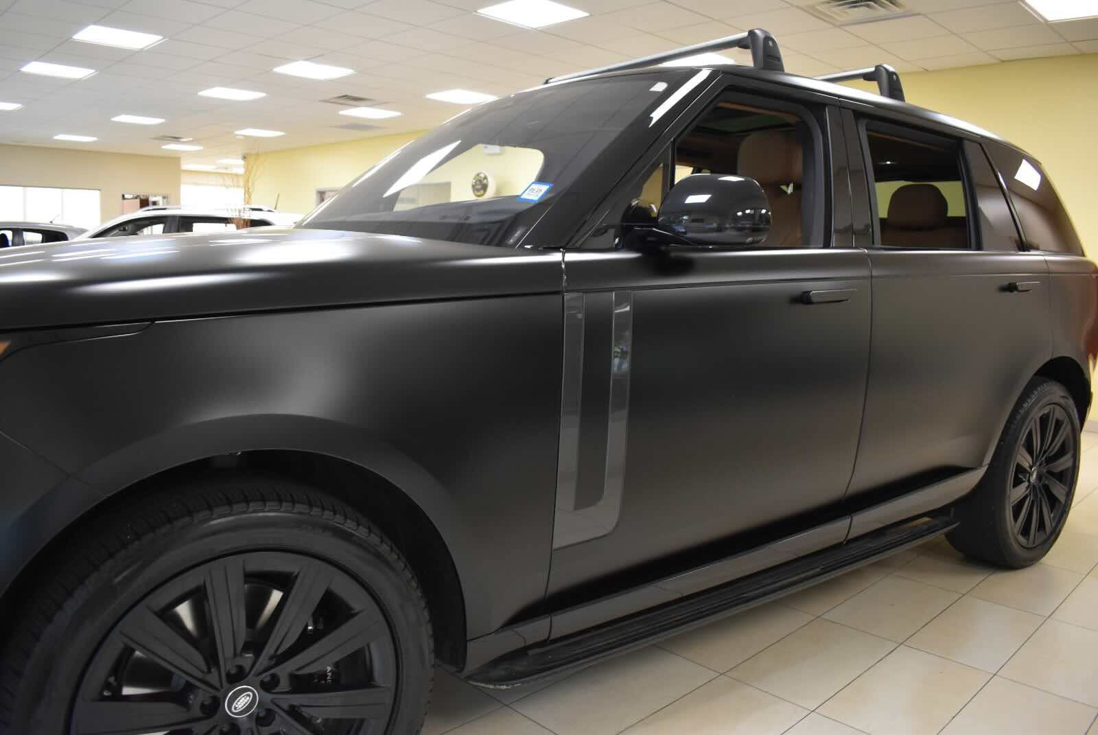 Used 2023 Land Rover Range Rover Long Wheelbase SE AWD/4WD image 54