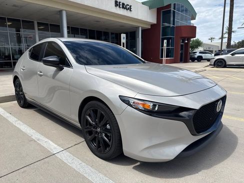 Used 2024 MAZDA MAZDA3 s FWD image 3