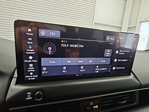 New 2026 Honda Pilot Sport image 16