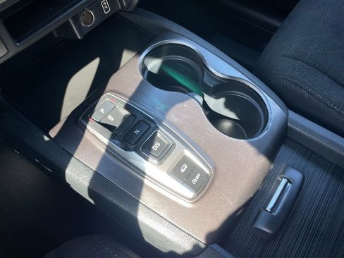 Certified 2022 Honda Pilot Sport image 19