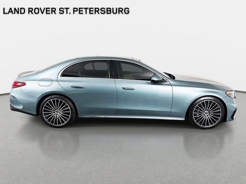 Used 2025 Mercedes-Benz E 450 4MATIC Sedan image 4