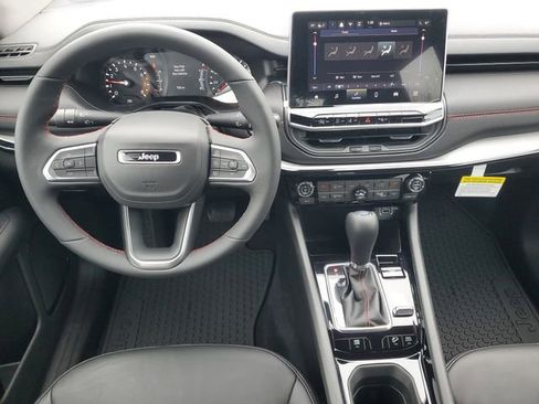 New 2026 Jeep Compass Trailhawk AWD/4WD image 13