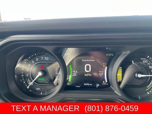 Used 2024 Jeep Wrangler High Altitude AWD/4WD image 16