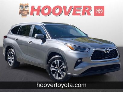 Used 2025 Toyota Highlander XLE