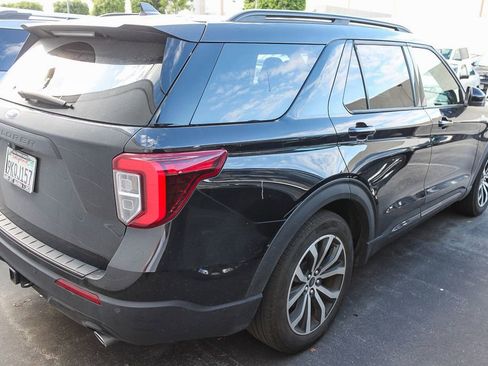 Used 2023 Ford Explorer ST-Line w/ Class IV Trailer Tow Package image 7