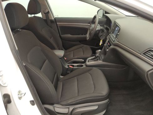Used 2018 Hyundai Elantra SEL image 21