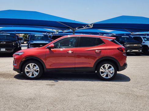 Used 2024 Buick Encore GX Preferred FWD image 3