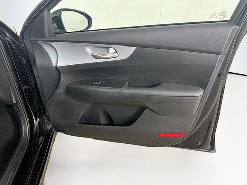 Used 2024 Kia Forte LXS image 30