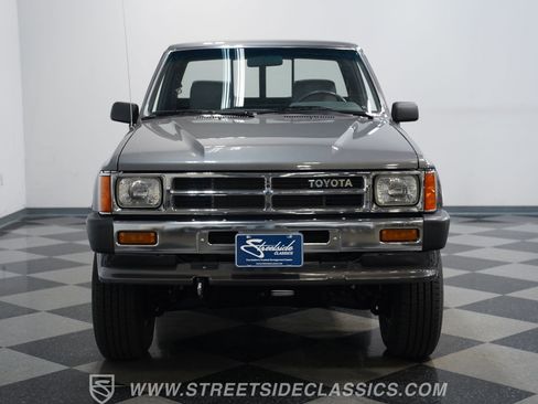 Used 1987 Toyota Pickup 4x4 Regular Cab image 18