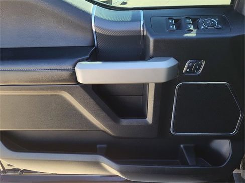 Used 2018 Ford F150 Lariat image 18