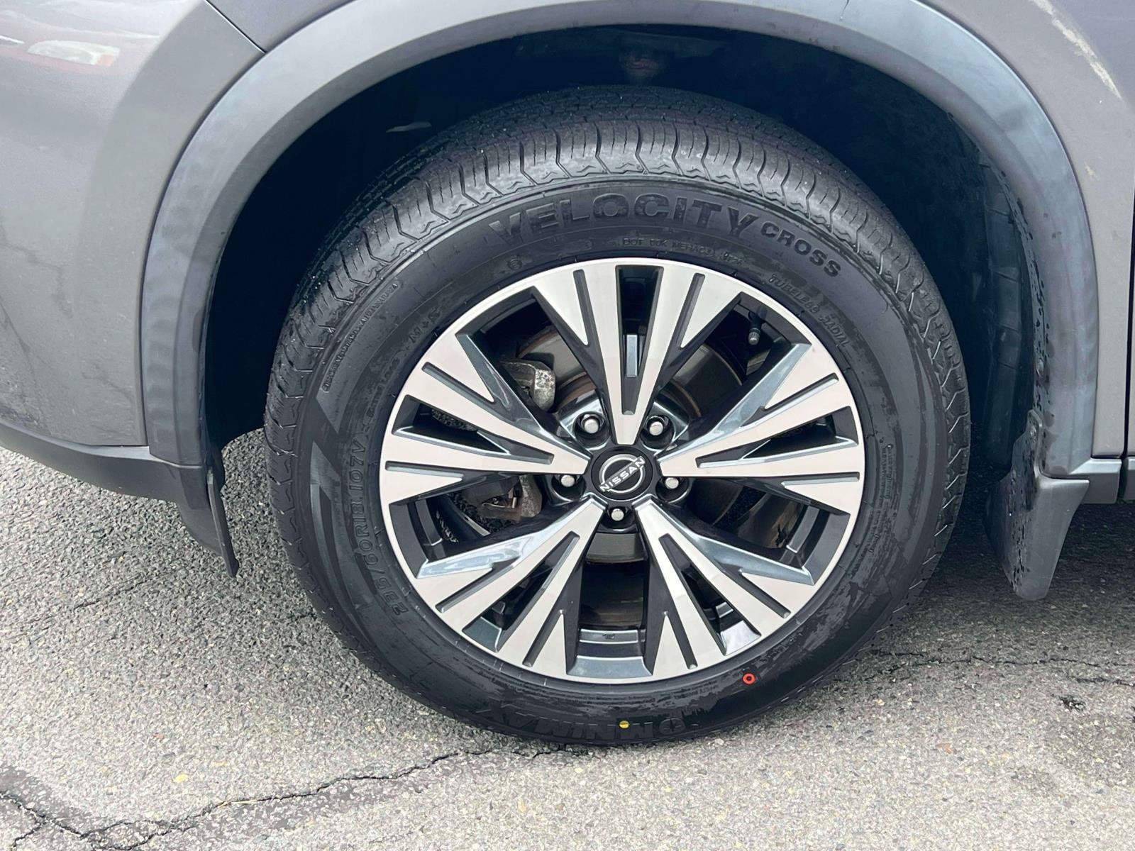 Used 2023 Nissan Rogue SV w/ SV Premium B Package AWD/4WD image 6