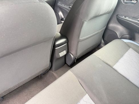 Used 2025 Nissan Versa SV image 23