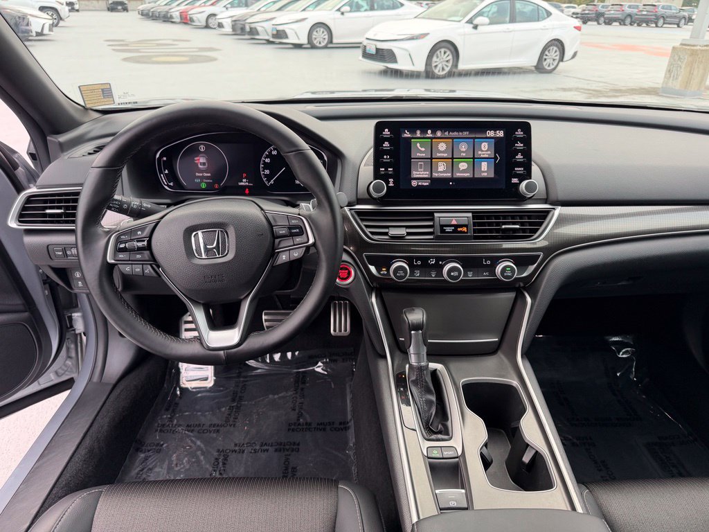 Used 2018 Honda Accord Sport image 12