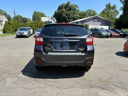 Used 2017 Subaru Crosstrek 2.0i Premium AWD/4WD image 4