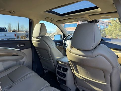 Used 2019 Acura MDX Tech Pkg image 23
