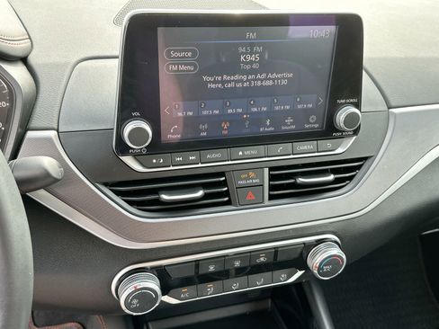 Used 2024 Nissan Altima 2.5 SR image 16