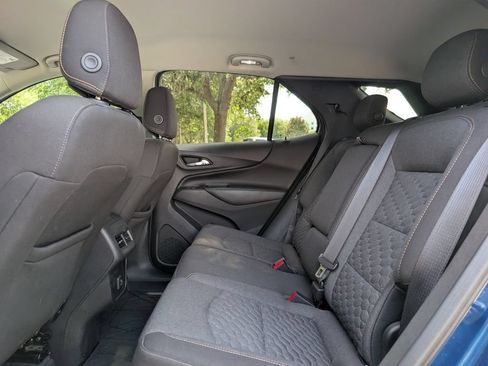 Used 2019 Chevrolet Equinox LT FWD image 17