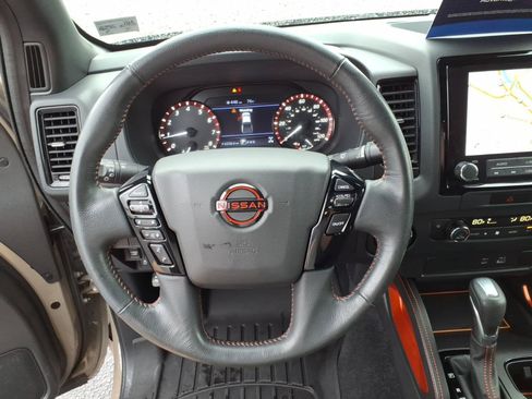 Used 2022 Nissan Frontier PRO-4X w/ Off-Road Protection Package AWD/4WD image 27