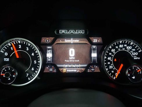 Used 2024 RAM 1500 Laramie image 26