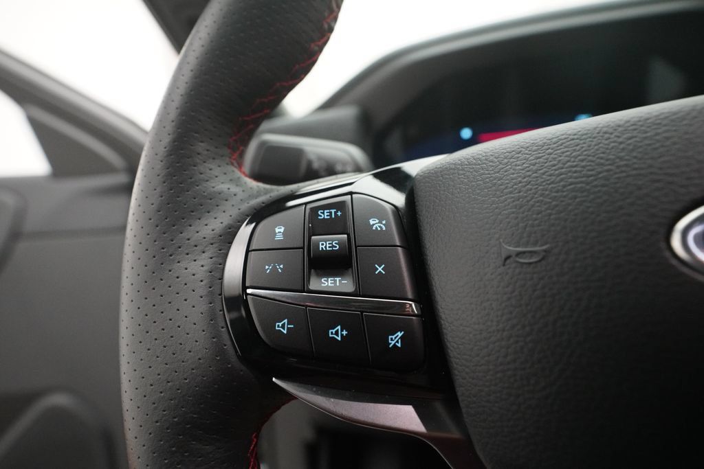 Used 2026 Ford Explorer ST-Line AWD/4WD image 20