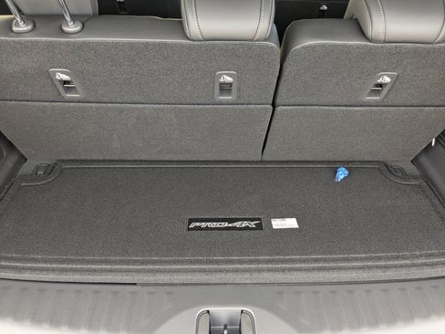 New 2026 Nissan Armada PRO-4X w/ Captain's Chari Seat Package AWD/4WD image 25