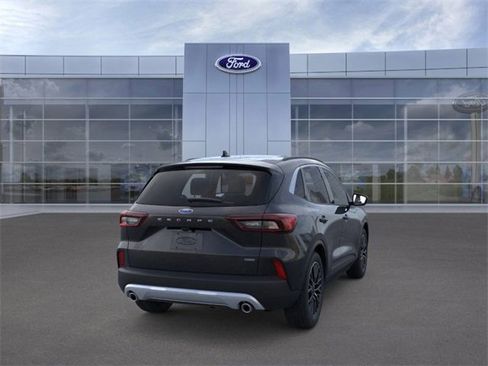 New 2025 Ford Escape SE image 8