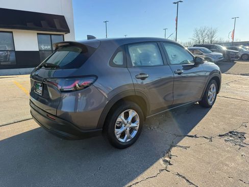 Used 2023 Honda HR-V LX image 16