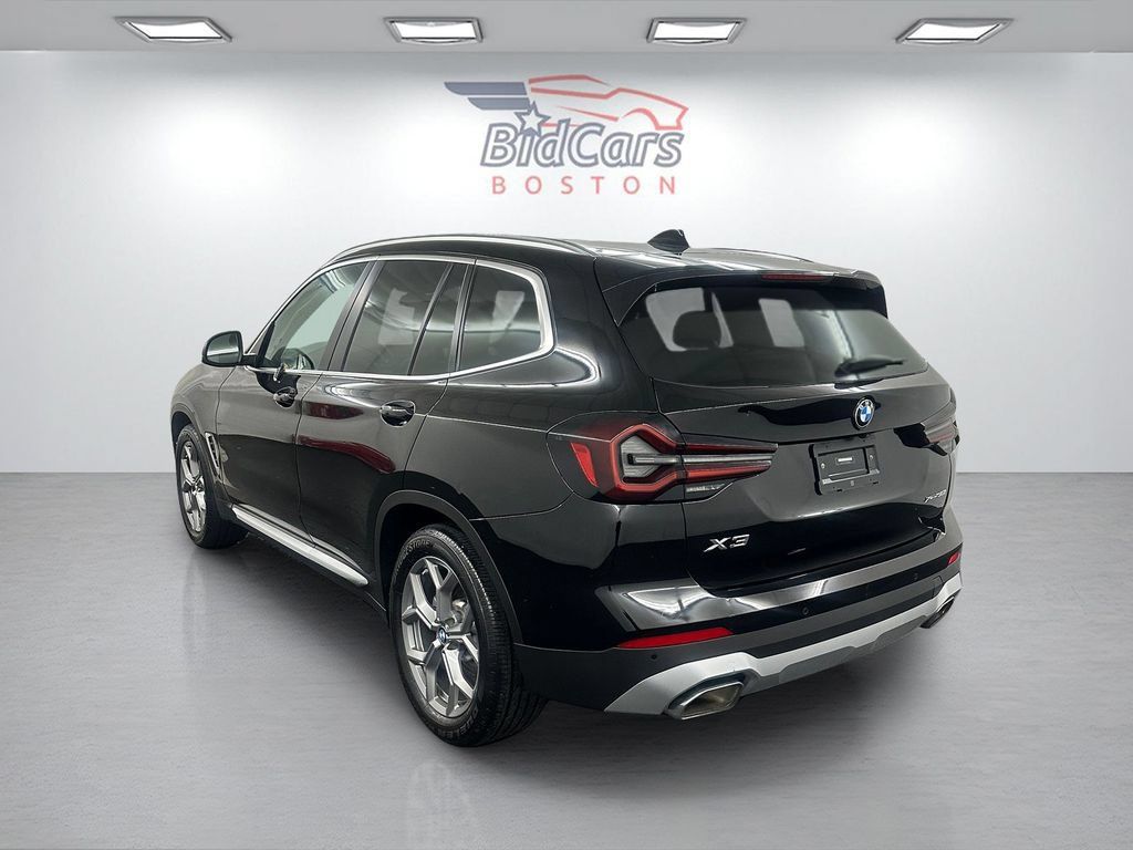 Used 2023 BMW X3 xDrive30i AWD/4WD image 6
