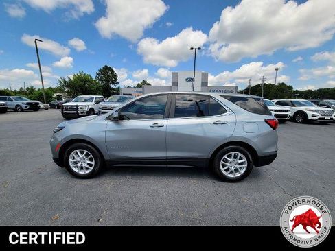 Used 2023 Chevrolet Equinox LT FWD image 2