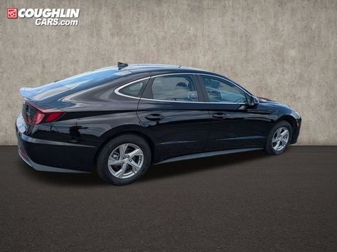 Used 2023 Hyundai Sonata SE FWD image 9