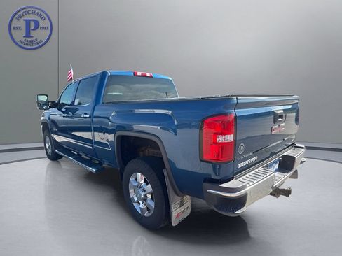 Used 2017 GMC Sierra 3500 SLT w/ Duramax Plus Package AWD/4WD image 5