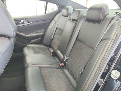 Used 2022 Nissan Maxima SR image 31