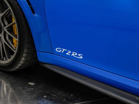 Used 2019 Porsche 911 GT2 RS RWD image 42