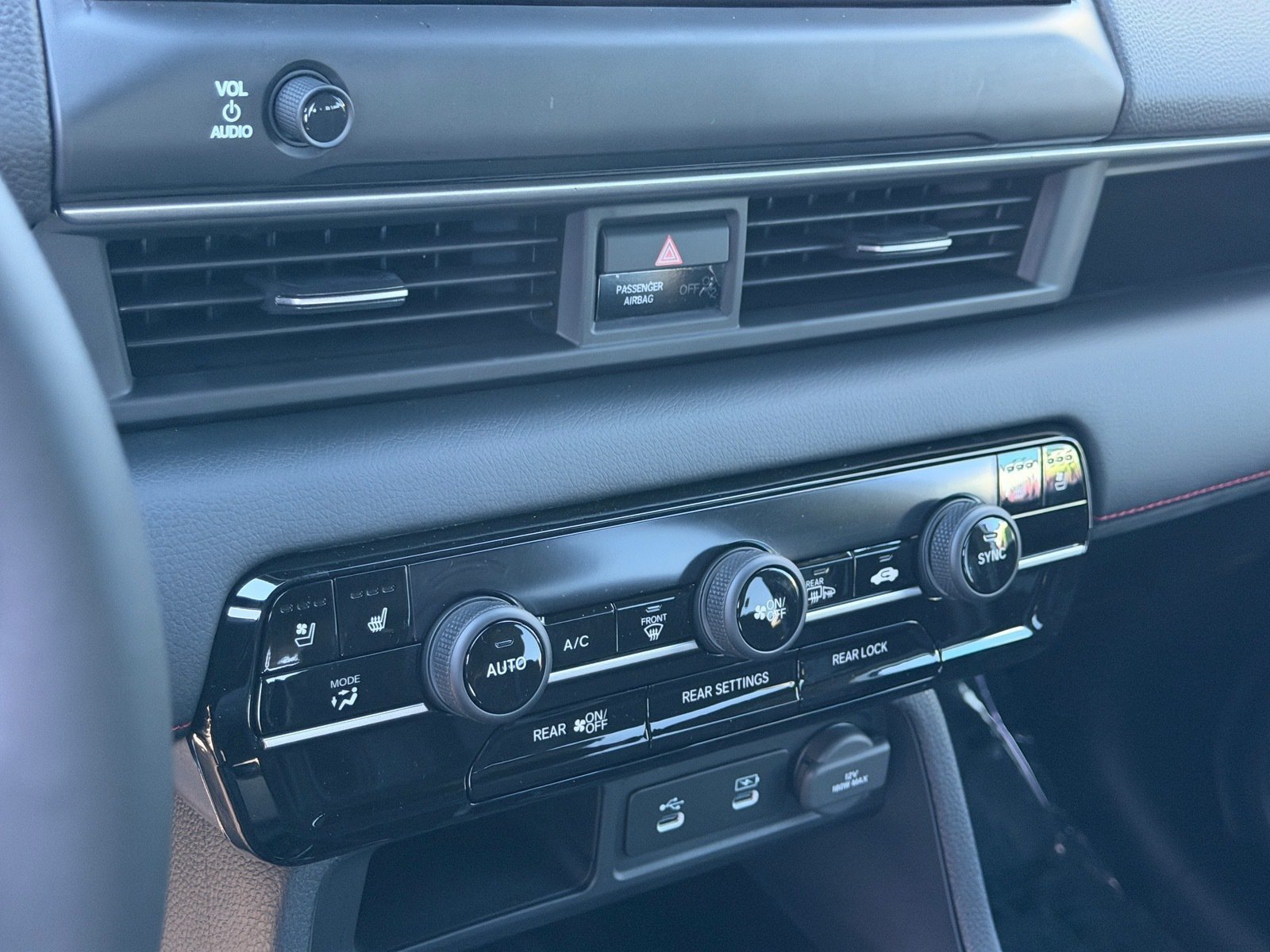 New 2026 Honda Pilot Black Edition image 22